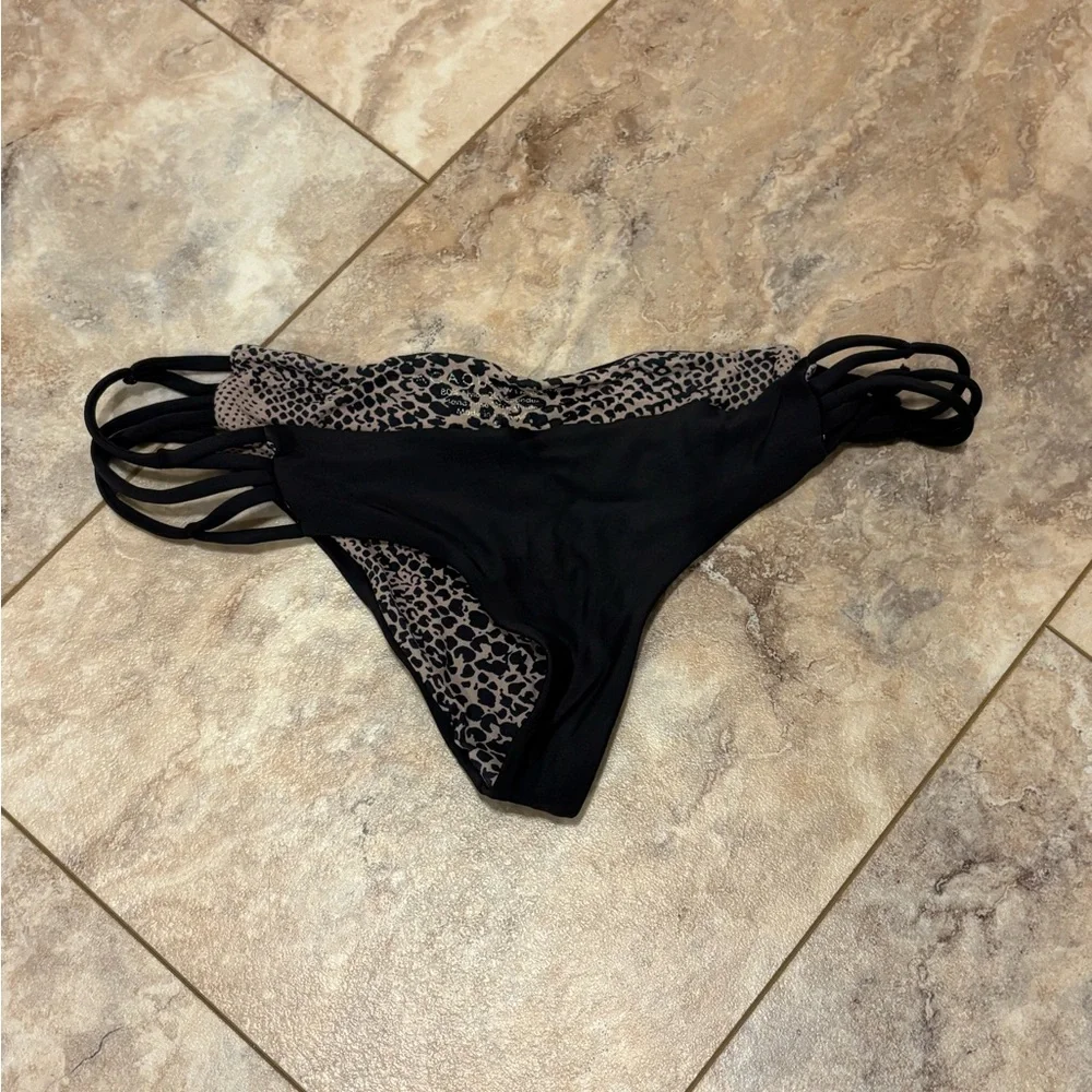 Acacia Swimwear Vintage Black La Rivera Bottoms Strappy Small - Picture 3 of 8